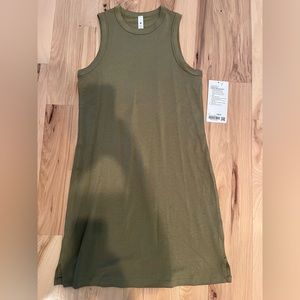 Lululemon Classic Fit Cotton Blend Dress